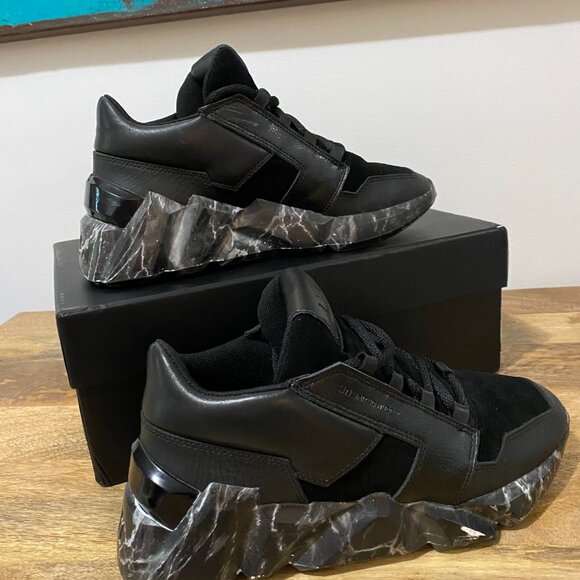 United Nude Space Kick Jet Lo Black Marble Sneakers - Lightly Worn